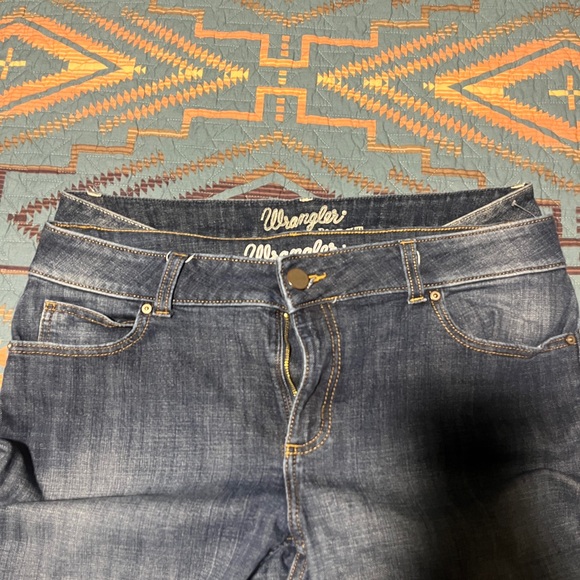 Wrangler Faded Indigo Boot Cut Jeans - Picture 4 of 8